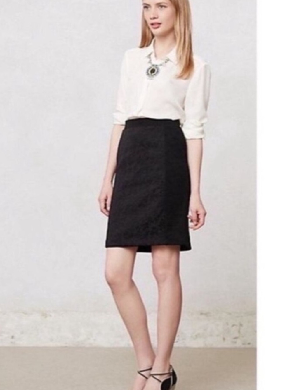 Anthropologie l Moulinette Soeurs Whimsigoth Black Floral Textured Pencil Skirt